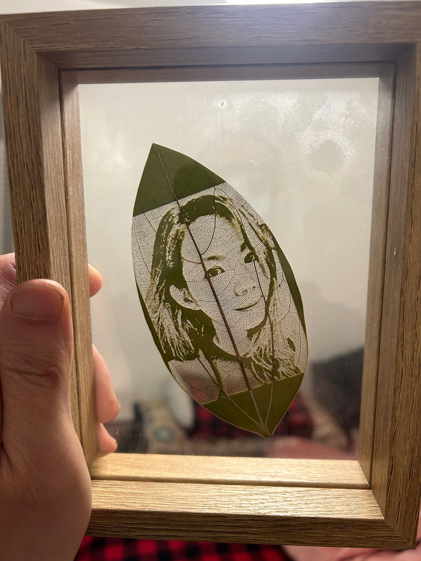 Personalized Leaf Carving Art – Custom Photo Engraved on Real Leaf | Unique Handmade Gift